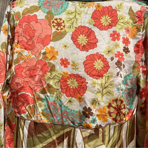 CAbi Silk Babydoll Kimono Vibrant Boho Front Tie Floral and Stripe Blouse S - Picture 8 of 14